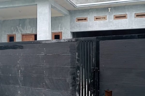 hasil kerja pembuatan pagar solo dari bengkel las aneka karya solo